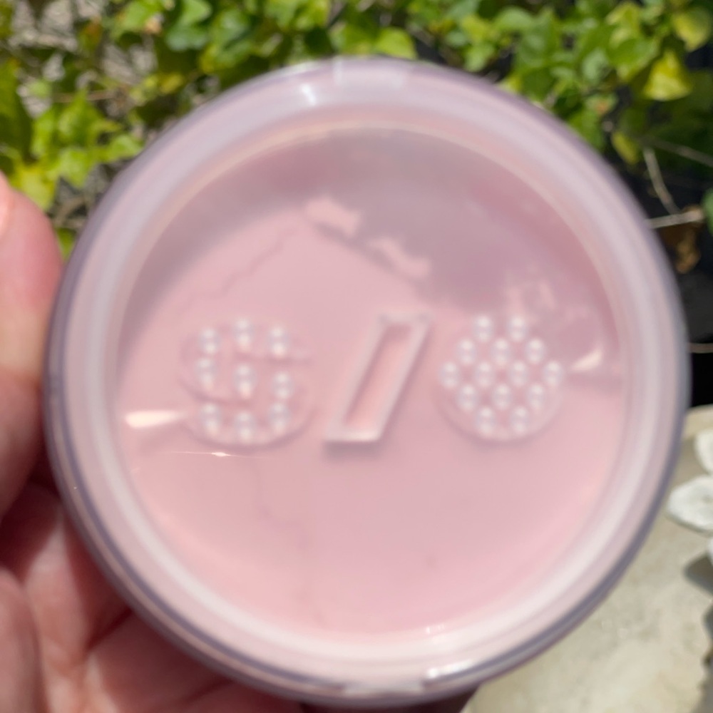 ONE/SIZE By Patrick Starrr Ultima Blurring Setting Powder In Ultra Pink - Picture 8 of 16